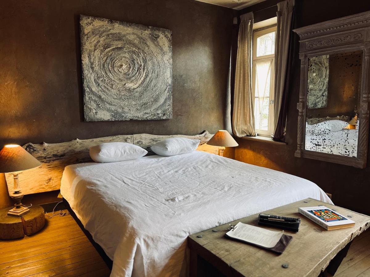 Edouard Garden Cafe Guest Room ดูร์บี ภายนอก รูปภาพ